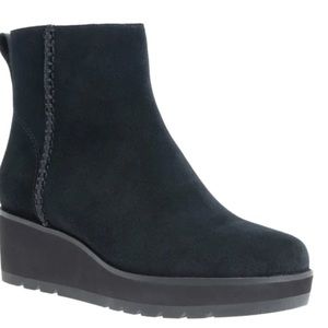 Abeo Kylie Black Suede Metatarsal Boots 7.5